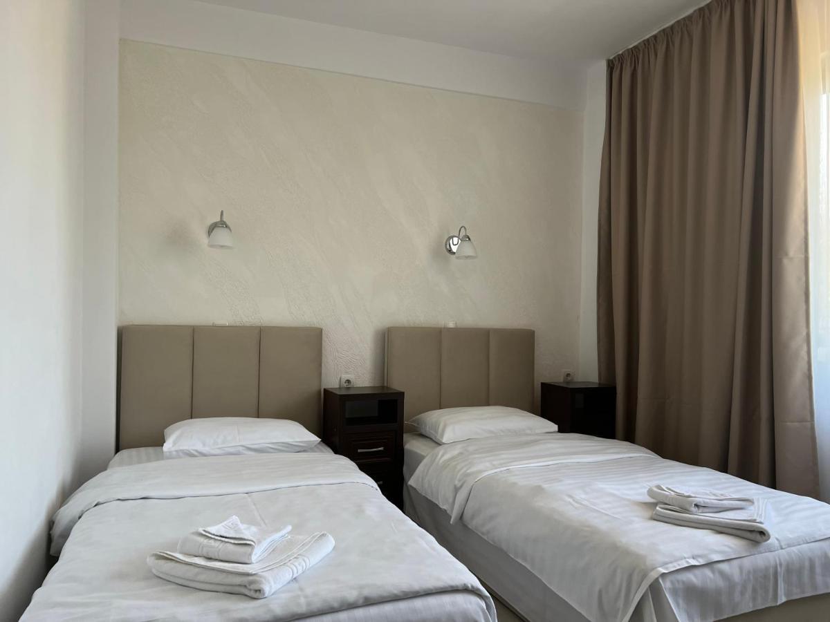 Hotel Mara เบรยลา ภายนอก รูปภาพ